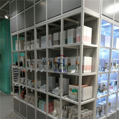 为什么诺米货架在服装行业备受青睐？